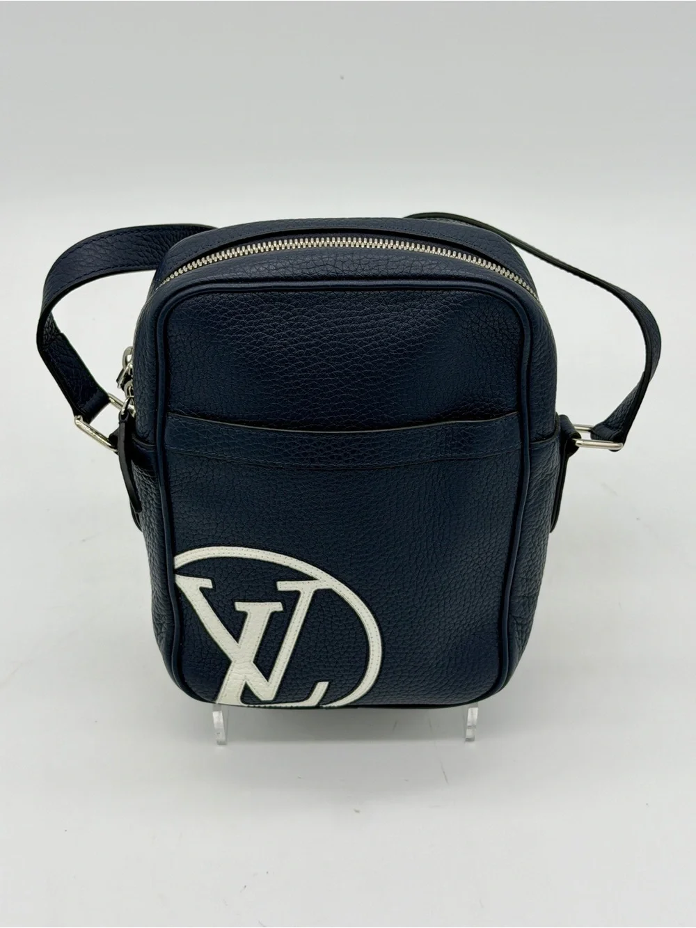 Louis Vuitton Danube PM Navy Taurillon Leather LV Circle Crossbody Bag 2017